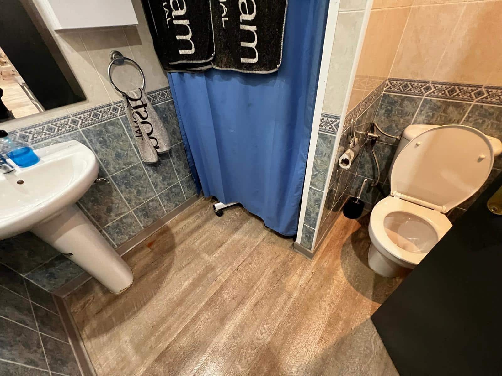 Comercial para arrendar em Malaga cidade - 1 000 € (Ref: 9627675)