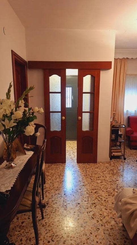 3 quarto Moradia em Banda para venda em Malaga cidade com garagem - 315 000 € (Ref: 9627677)