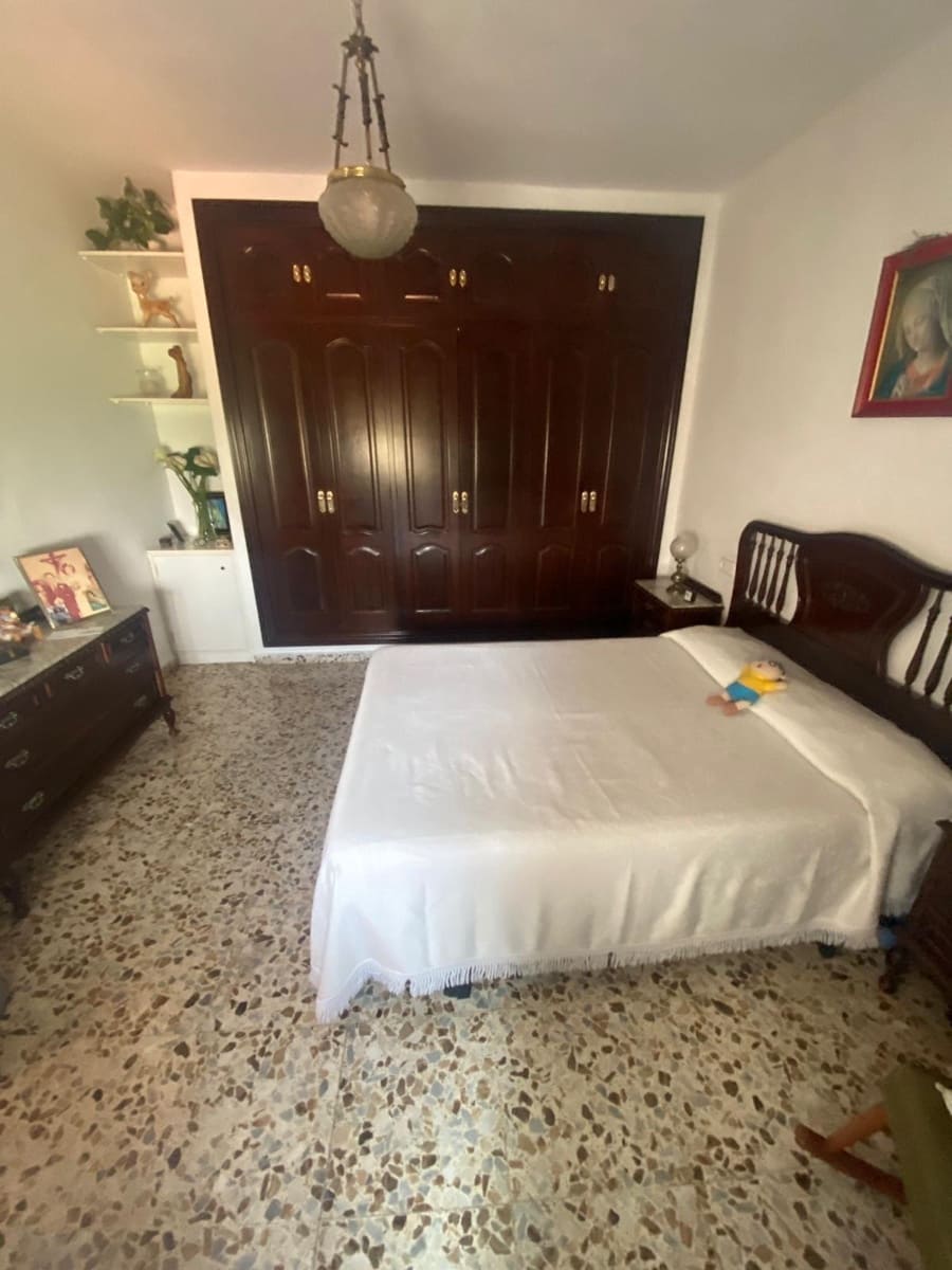 3 quarto Moradia em Banda para venda em Malaga cidade com garagem - 315 000 € (Ref: 9627677)