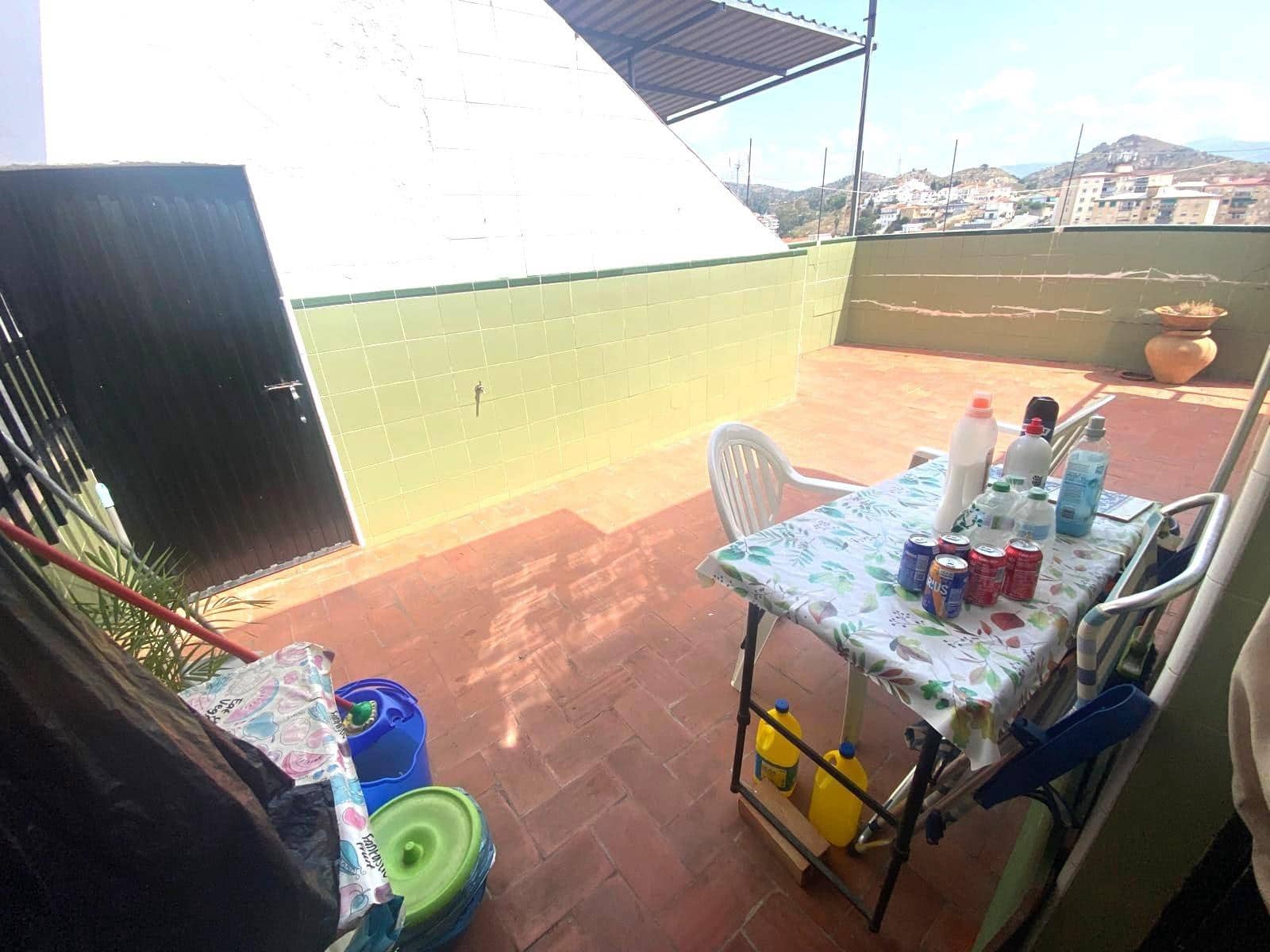 3 quarto Moradia em Banda para venda em Malaga cidade com garagem - 315 000 € (Ref: 9627677)