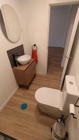 2 soveværelse Lejlighed til leje i Málaga by - € 1.000 (Ref: 9630120)