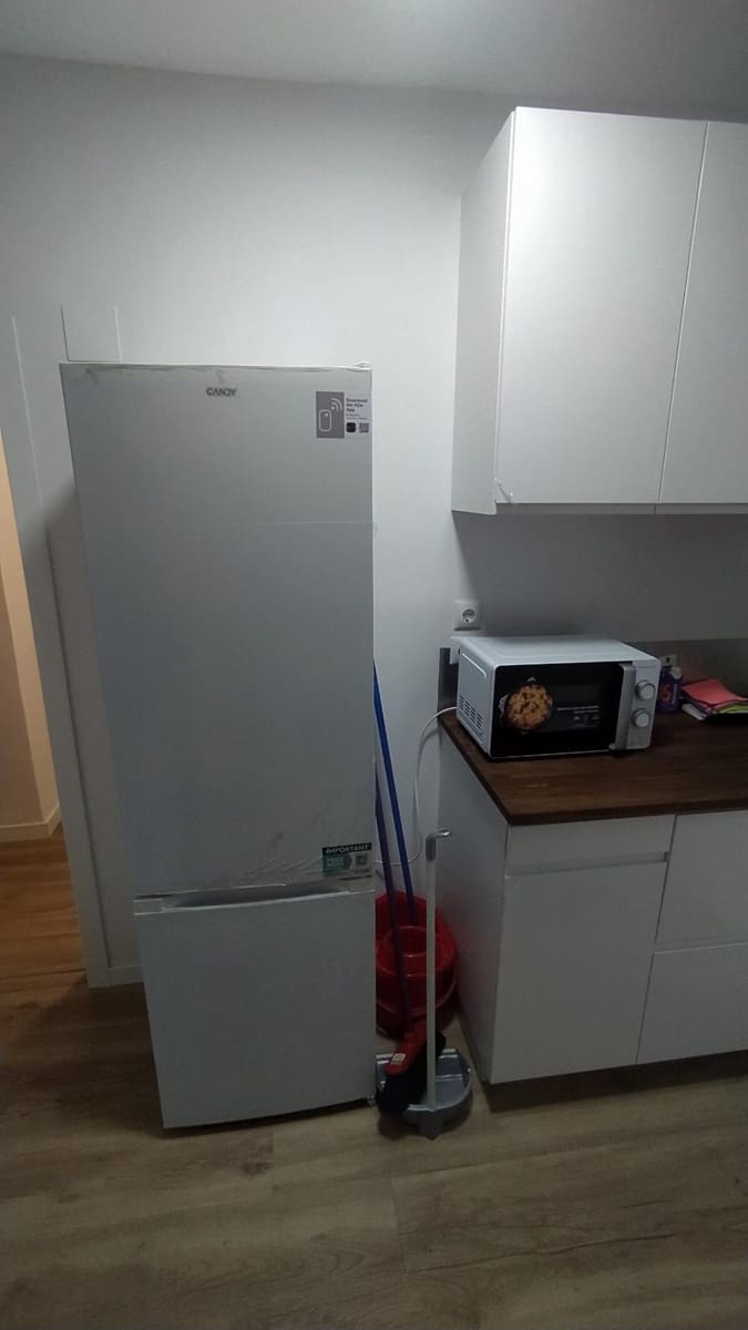 2 soveværelse Lejlighed til leje i Malaga by - € 1.000 (Ref: 9630120)