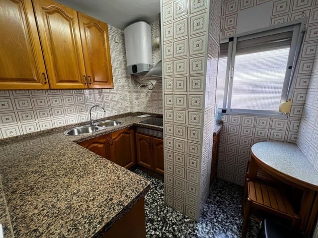 2 chambre Appartement à vendre à Las Chapas, Marbella - 190 000 € (Ref: 9630121)