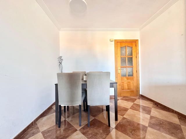 3 Zimmer Wohnung zu verkaufen in Cruz de Humilladero, Málaga Stadt mit Garage - 295.000 € (Ref: 9672275)