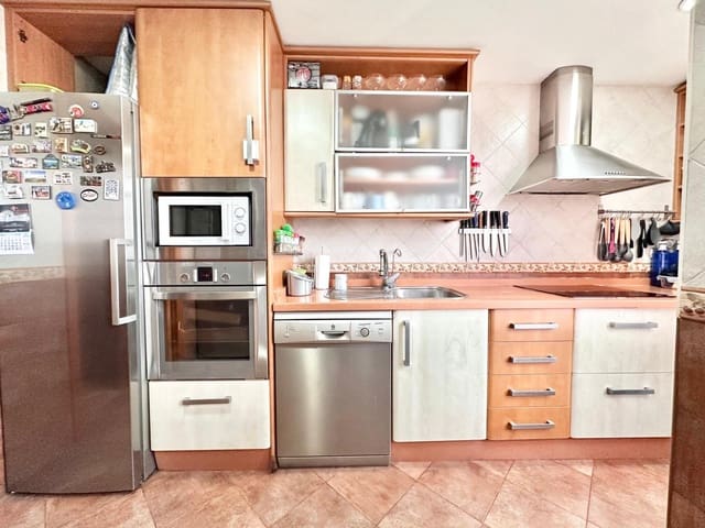 3 Zimmer Wohnung zu verkaufen in Cruz de Humilladero, Málaga Stadt mit Garage - 295.000 € (Ref: 9672275)