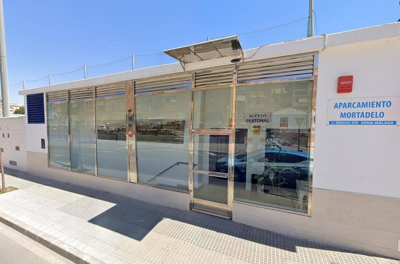 Garage att hyra i Malaga stad - 120 € (Ref: 9674326)