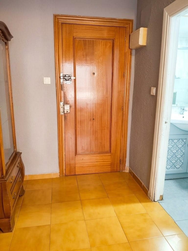 3 sypialnia Mieszkanie na sprzedaż w Miasto Malaga - 285 000 € (Ref: 9682512)