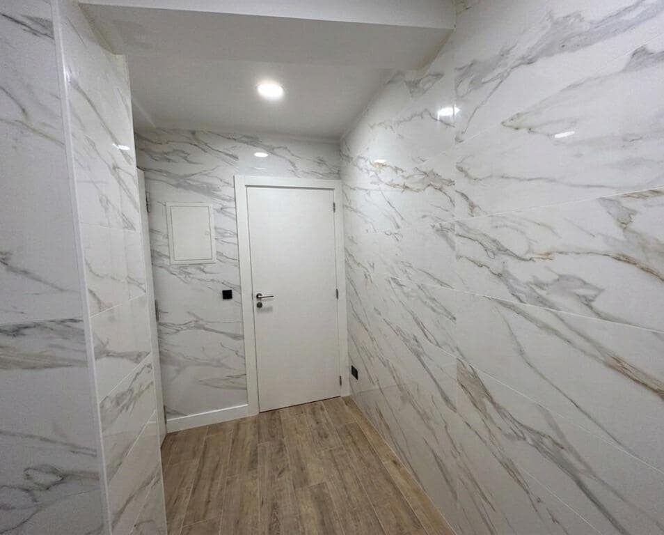 2 bedroom Flat for sale in Malaga city - € 215,000 (Ref: 9712066)