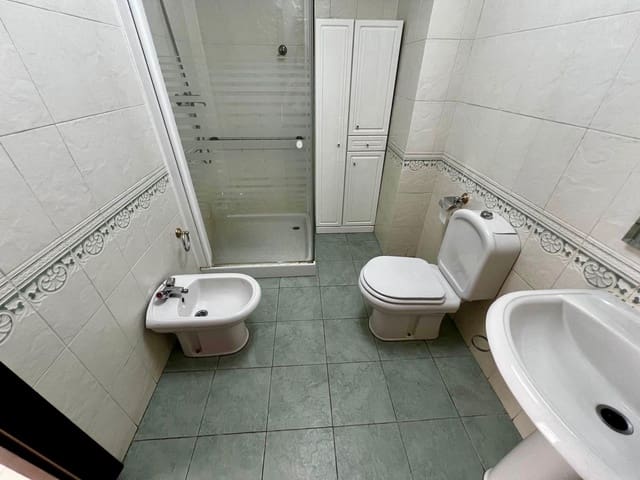 Piso de 3 habitaciones en Málaga ciudad en venta con garaje - 394.000 € (Ref: 9720048)