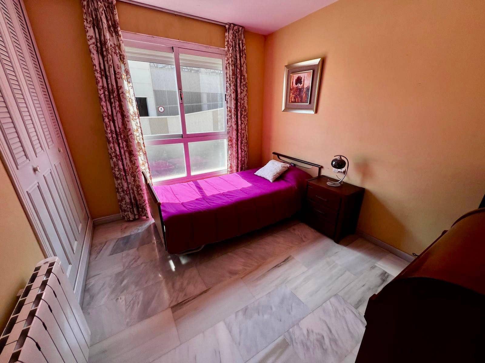 3 makuuhuone Asunto myytävänä paikassa Malaga kaupunki mukana 
autotalli - 394 000 € (Ref: 9720048)