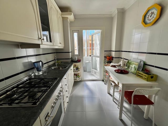 Piso de 3 habitaciones en Málaga ciudad en venta - 380.000 € (Ref: 9726745)