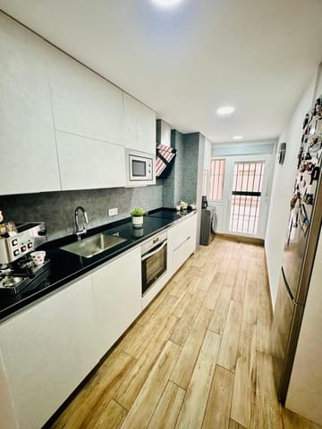 2 quarto Apartamento para venda em Cruz de Humilladero, Málaga cidade - 318 500 € (Ref: 9762068)