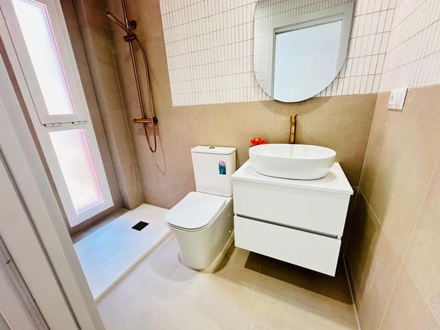 1 sovrum Studio till salu i Málaga stad - 240 000 € (Ref: 9778264)