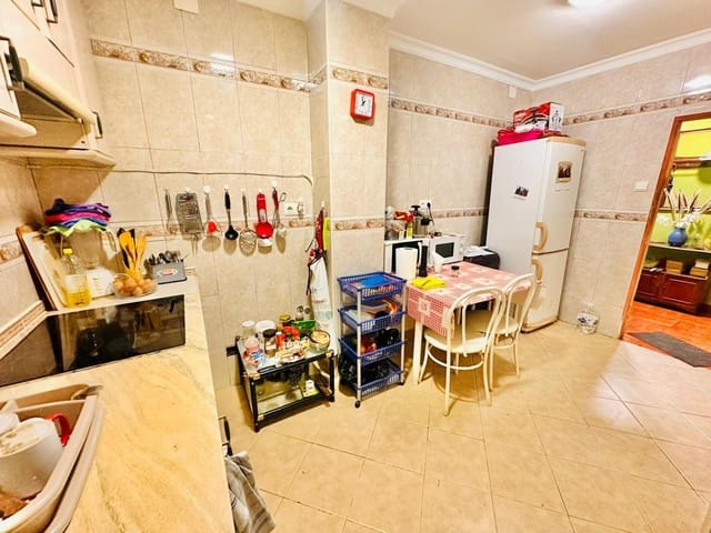 3 camera da letto Appartamento in vendita in Gamarra, Malaga città - 199.900 € (Rif: 9780791)