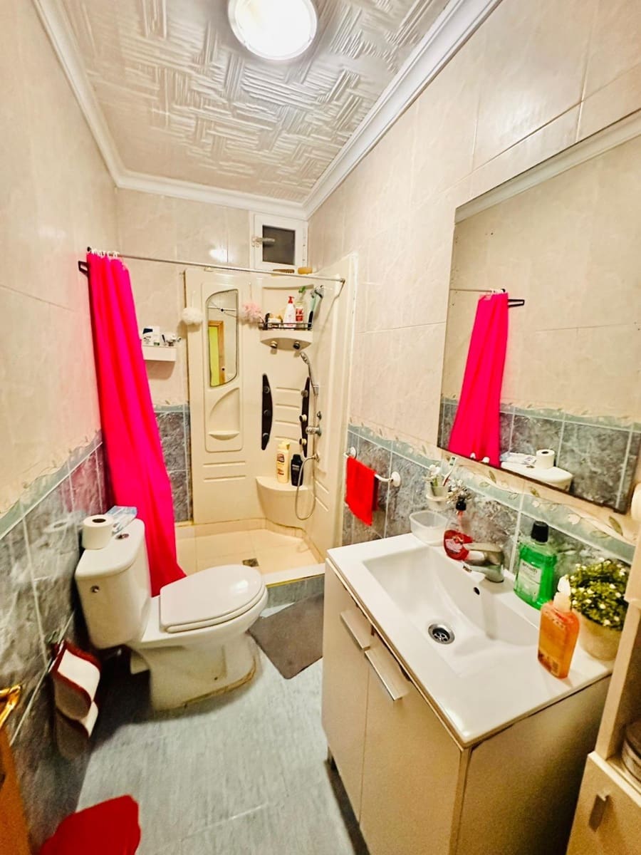 3 slaapkamer Flat te koop in Malaga stad - € 199.900 (Ref: 9780791)