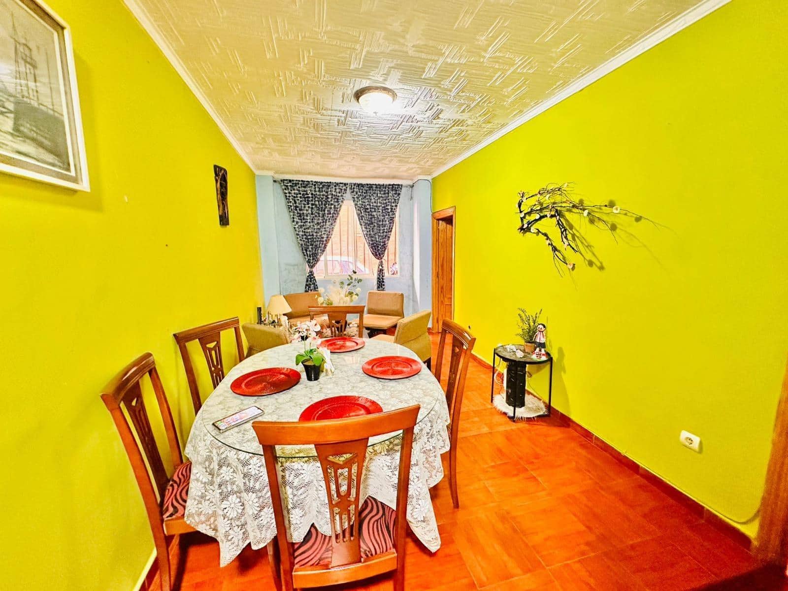 3 slaapkamer Flat te koop in Malaga stad - € 199.900 (Ref: 9780791)