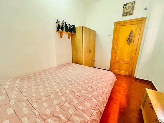 3 makuuhuone Asunto myytävänä paikassa Málaga kaupunki - 199 900 € (Ref: 9780791)