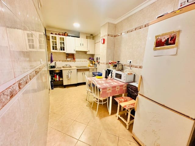 3 makuuhuone Asunto myytävänä paikassa Málaga kaupunki - 199 900 € (Ref: 9780791)