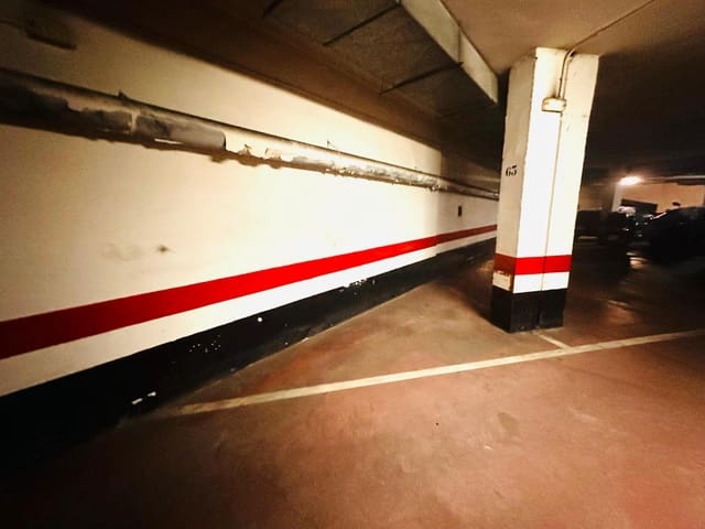 Garasje til salgs i Málaga by - € 29 000 (Ref: 9787576)