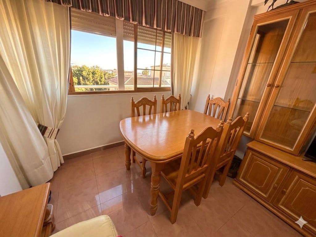 3 sovrum Lägenhet till salu i Malaga stad - 260 000 € (Ref: 9788721)