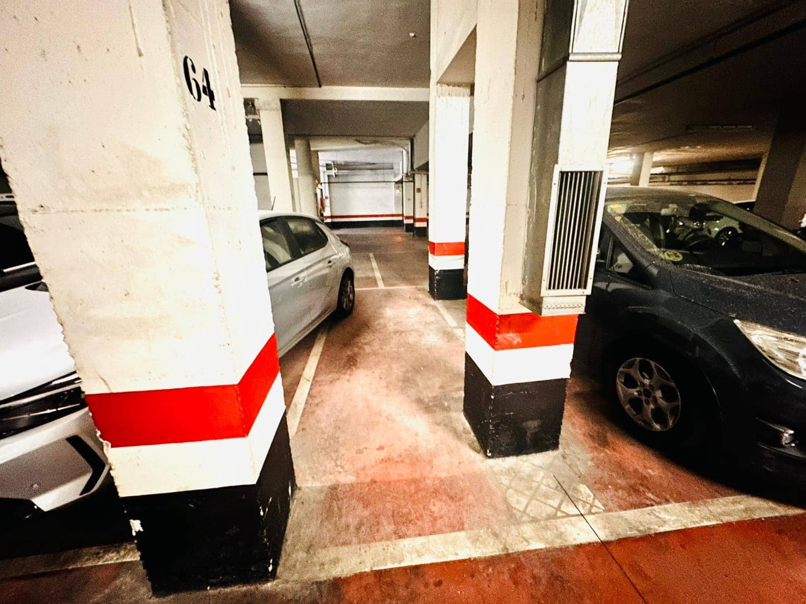 Garage zu verkaufen in Malaga Stadt - 9.500 € (Ref: 9797408)