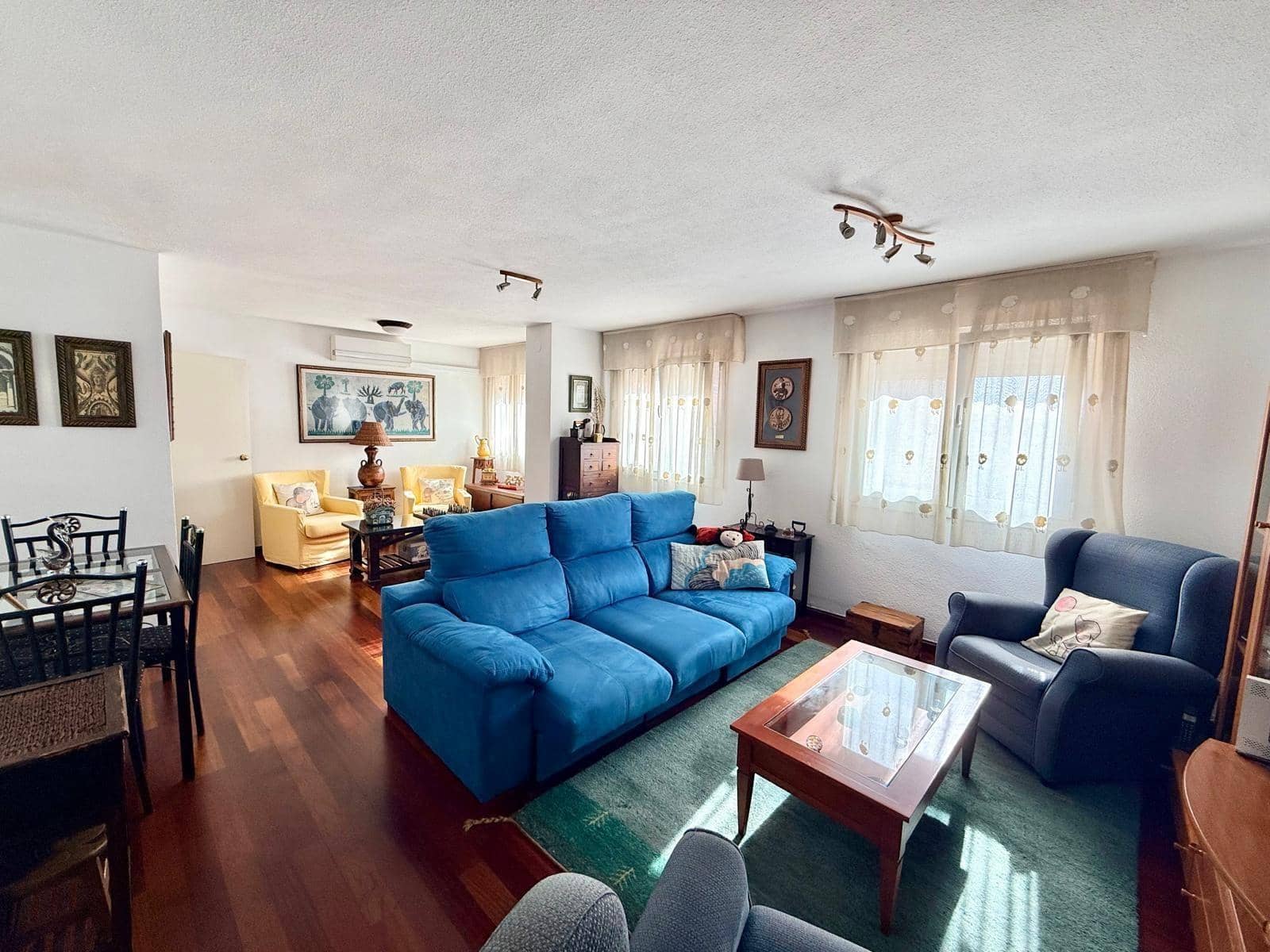 4 bedroom Flat for sale in Malaga city - € 349,000 (Ref: 9820614)