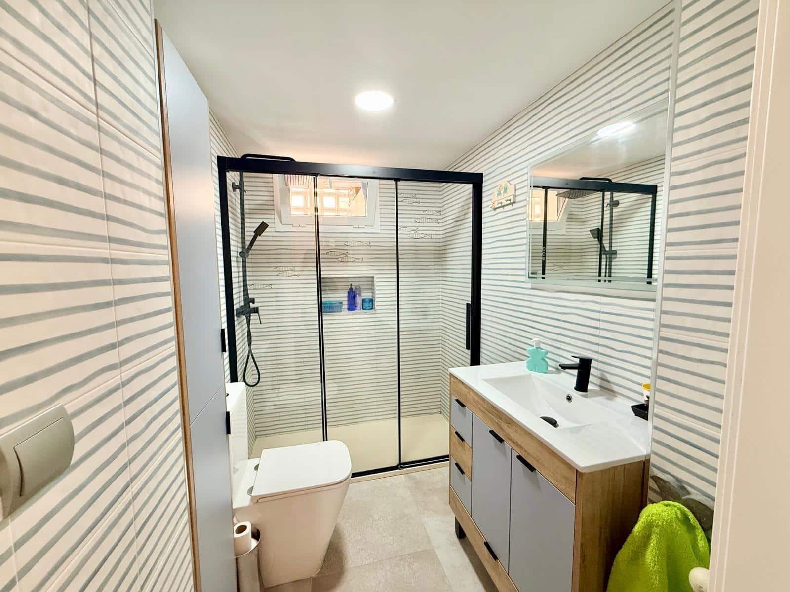 4 bedroom Flat for sale in Malaga city - € 349,000 (Ref: 9820614)