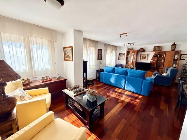4 sypialnia Mieszkanie na sprzedaż w Nueva Malaga, Miasto Málaga - 349 000 € (Ref: 9820614)
