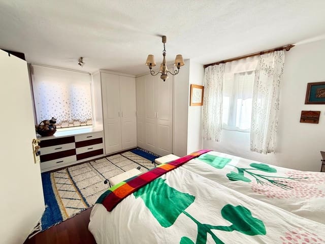 4 sypialnia Mieszkanie na sprzedaż w Nueva Malaga, Miasto Málaga - 349 000 € (Ref: 9820614)