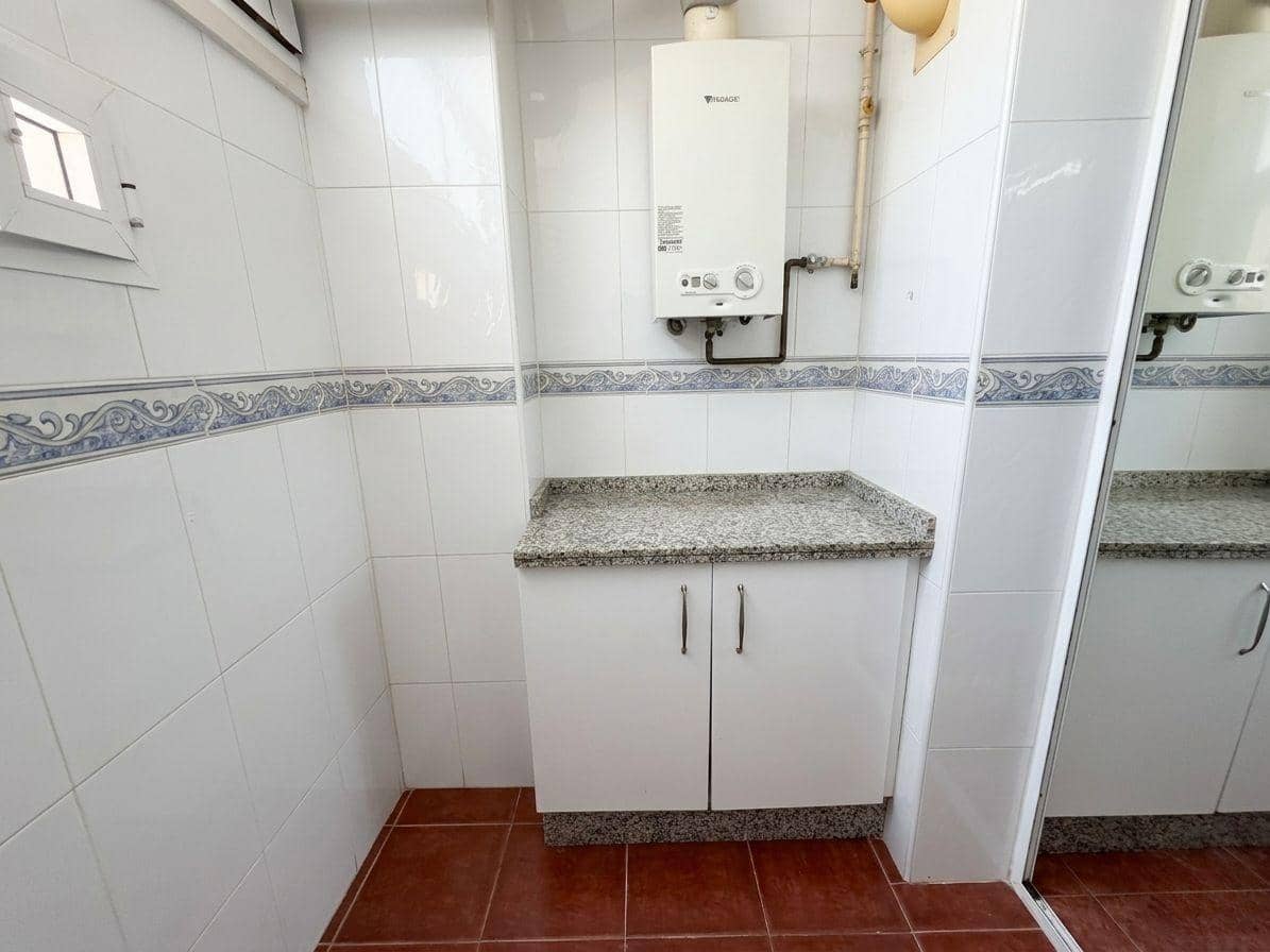 3 makuuhuone Asunto myytävänä paikassa Malaga kaupunki mukana 
autotalli - 258 000 € (Ref: 9861948)