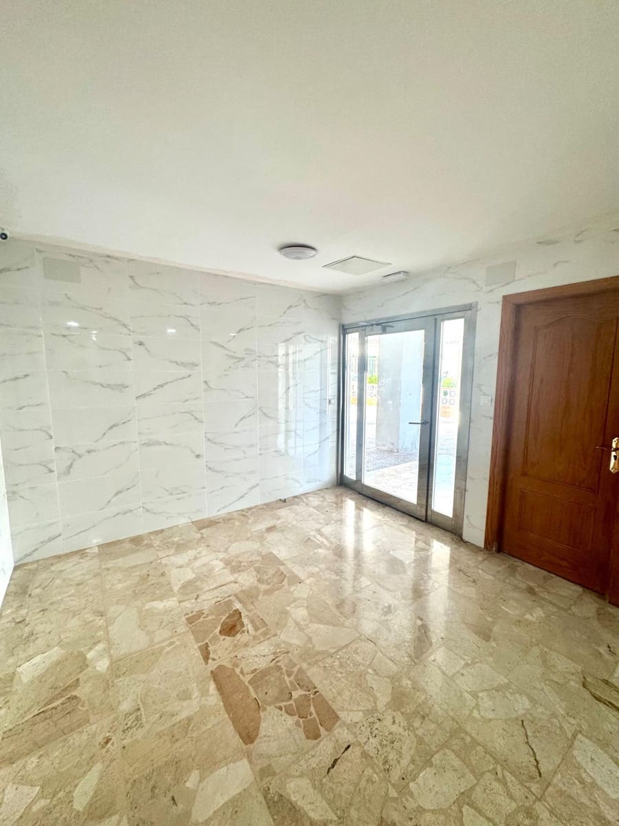 3 Zimmer Wohnung zu verkaufen in Malaga Stadt - 350.000 € (Ref: 9898884)