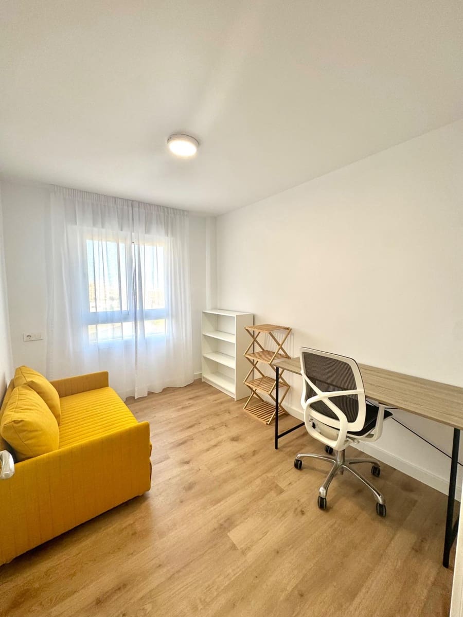 3 Zimmer Wohnung zu verkaufen in Malaga Stadt - 350.000 € (Ref: 9898884)
