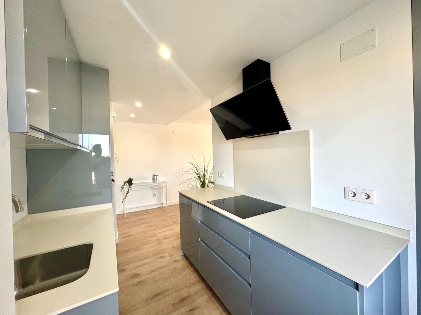 3 Zimmer Wohnung zu verkaufen in Malaga Stadt - 350.000 € (Ref: 9898884)