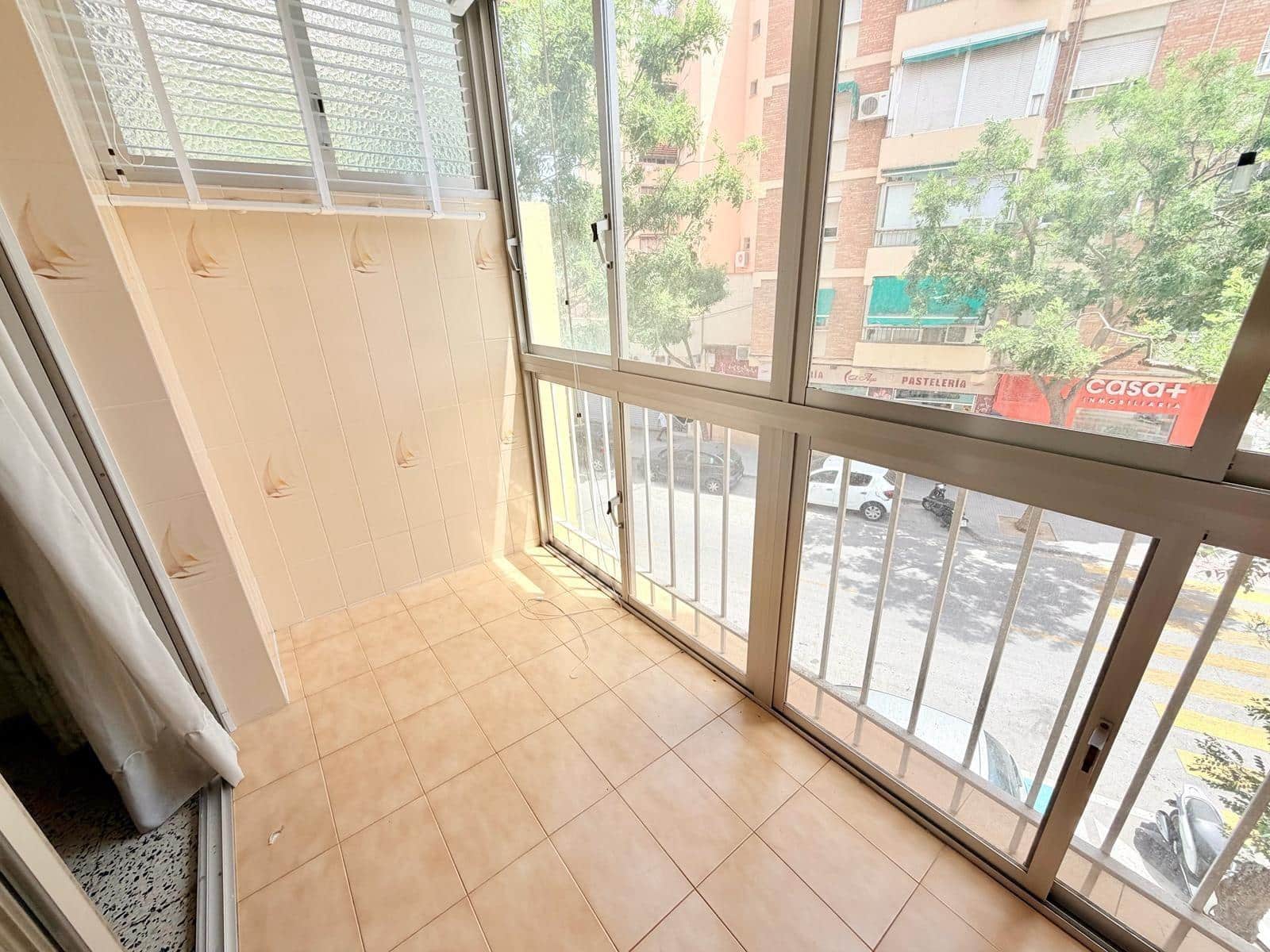 3 soveværelse Lejlighed til salg i Malaga by - € 262.000 (Ref: 9920525)