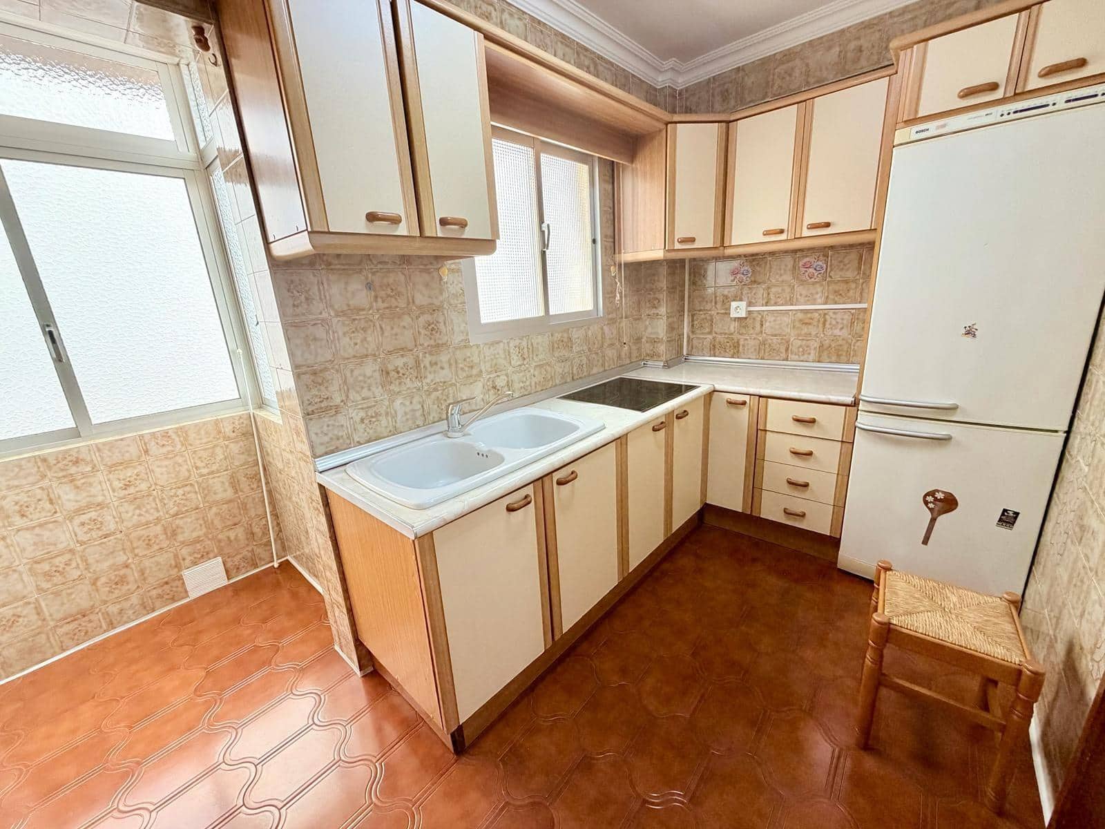 3 soveværelse Lejlighed til salg i Malaga by - € 262.000 (Ref: 9920525)