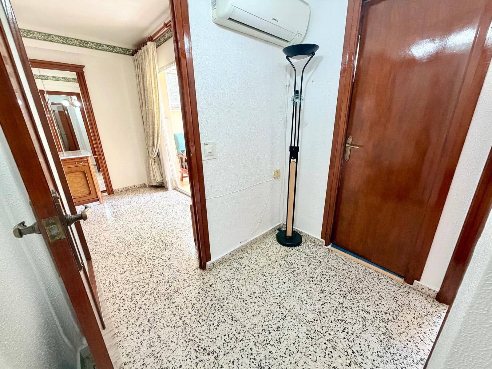 3 soveværelse Lejlighed til salg i Malaga by - € 262.000 (Ref: 9920525)