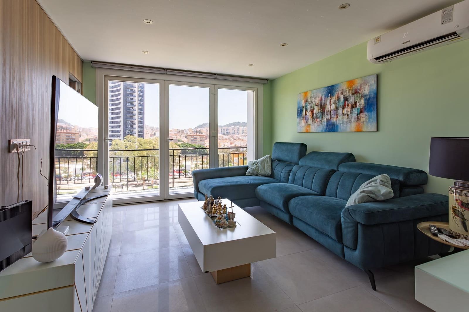 2 soveværelse Lejlighed til salg i Malaga by - € 350.000 (Ref: 9938287)