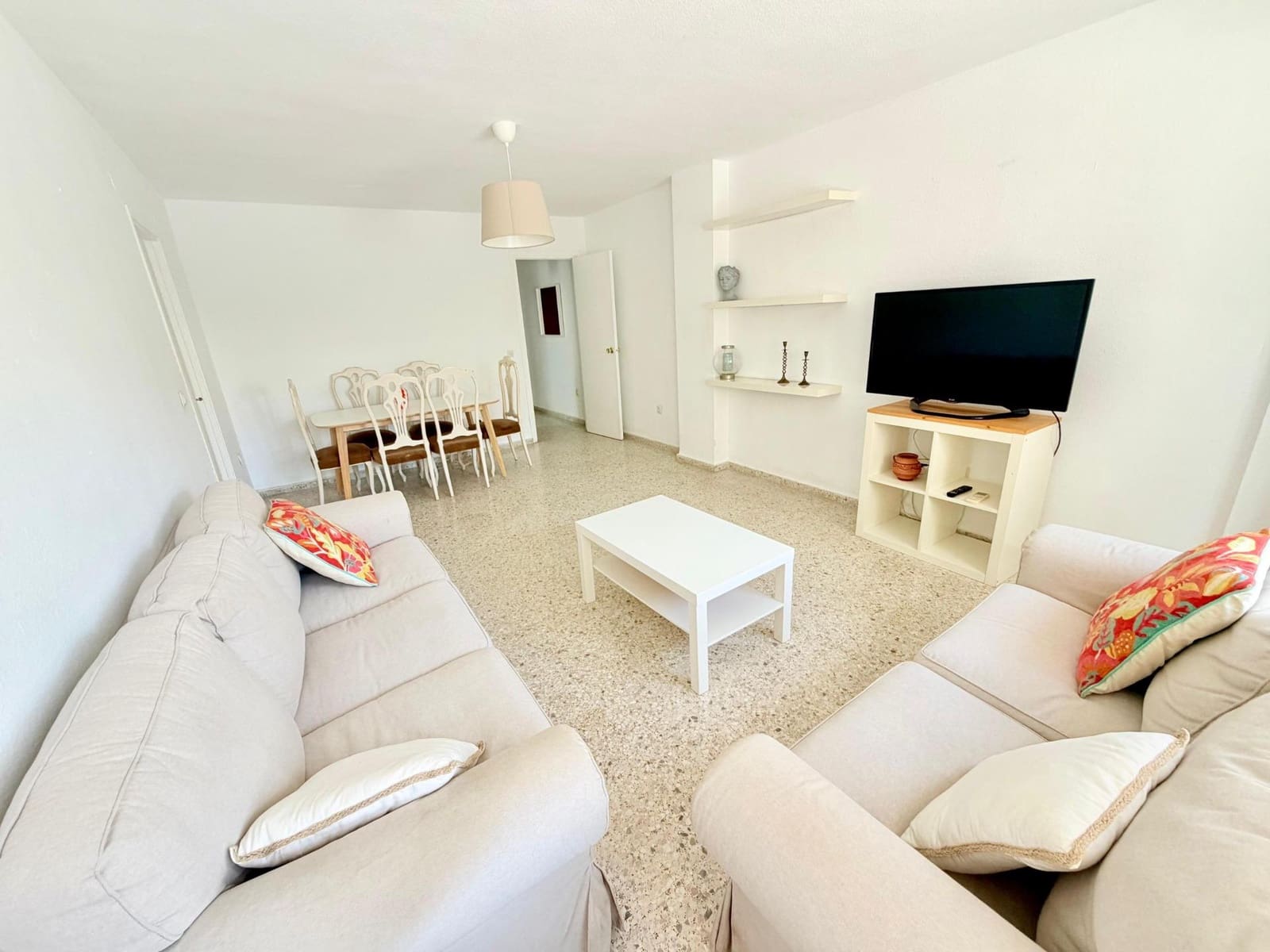 Piso de 3 habitaciones en Málaga ciudad en venta - 319.000 € (Ref: 9973388)