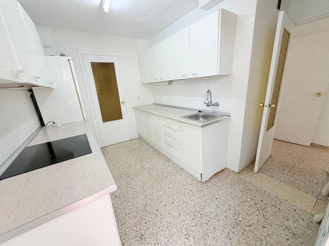 Piso de 3 habitaciones en La Aurora, Málaga ciudad en venta - 319.000 € (Ref: 9973388)