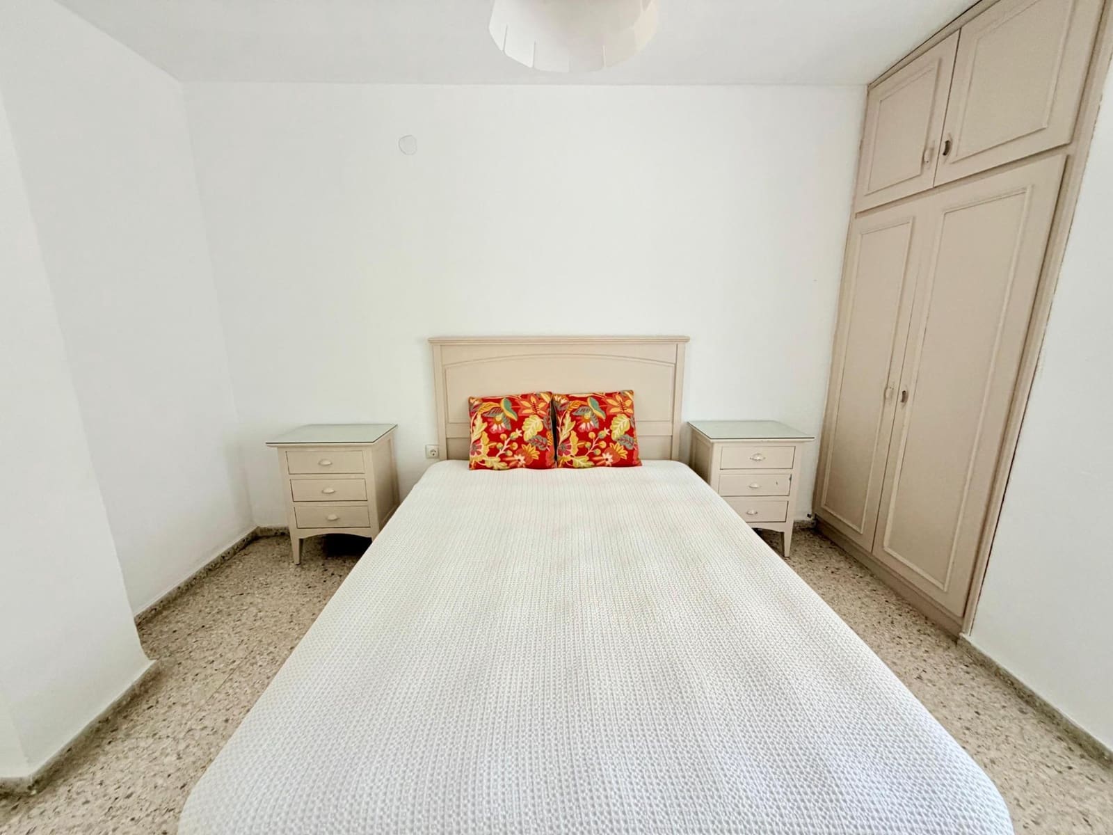 Piso de 3 habitaciones en Málaga ciudad en venta - 319.000 € (Ref: 9973388)