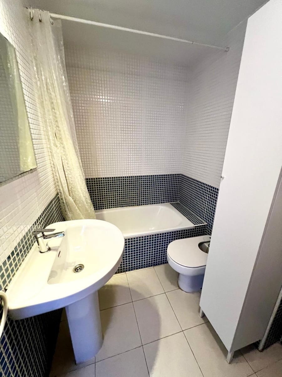 3 Zimmer Wohnung zu verkaufen in Malaga Stadt mit Pool Garage - 420.000 € (Ref: 9981310)