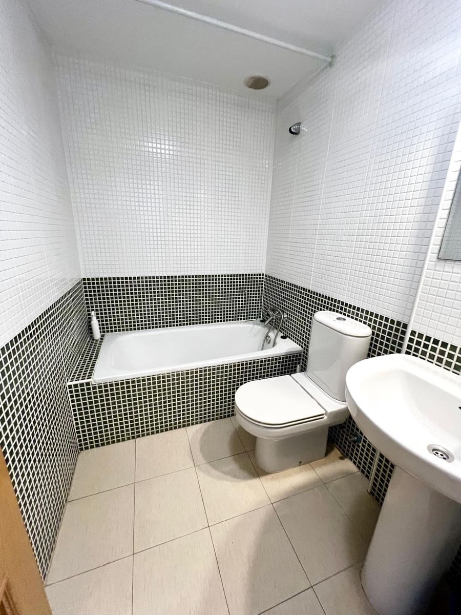 3 Zimmer Wohnung zu verkaufen in Malaga Stadt mit Pool Garage - 420.000 € (Ref: 9981310)