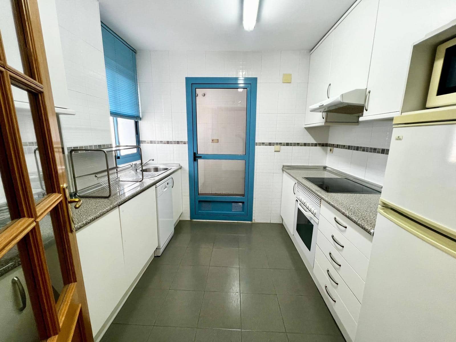 3 Zimmer Wohnung zu verkaufen in Malaga Stadt mit Pool Garage - 420.000 € (Ref: 9981310)