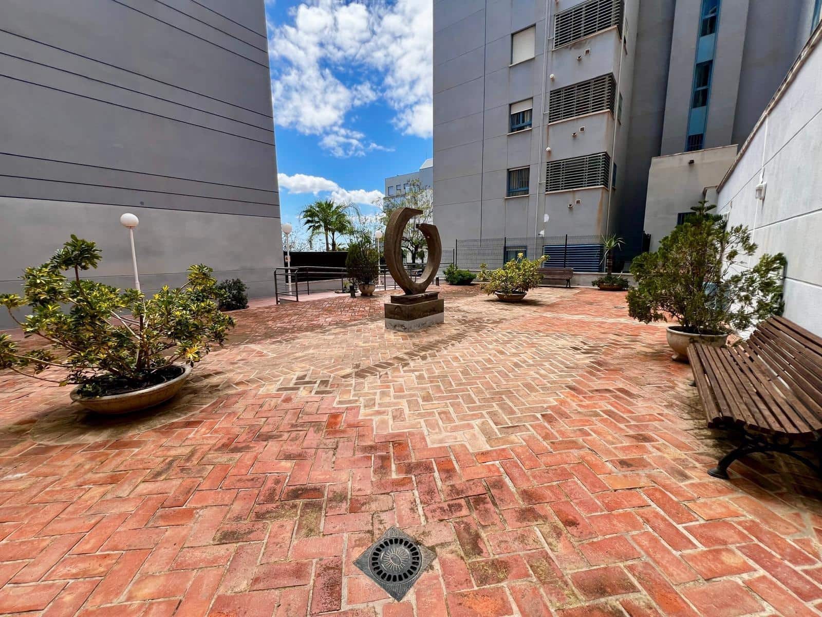 3 Zimmer Wohnung zu verkaufen in Malaga Stadt mit Pool Garage - 420.000 € (Ref: 9981310)