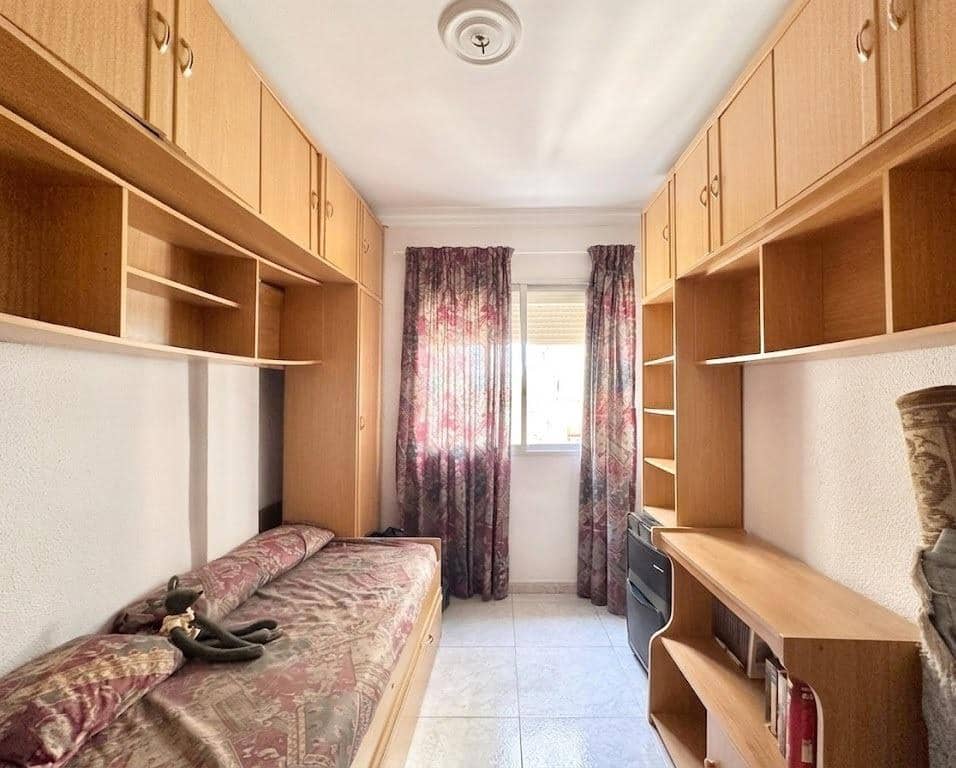 4 chambre Appartement à vendre à Malaga ville - 355 000 € (Ref: 9981313)