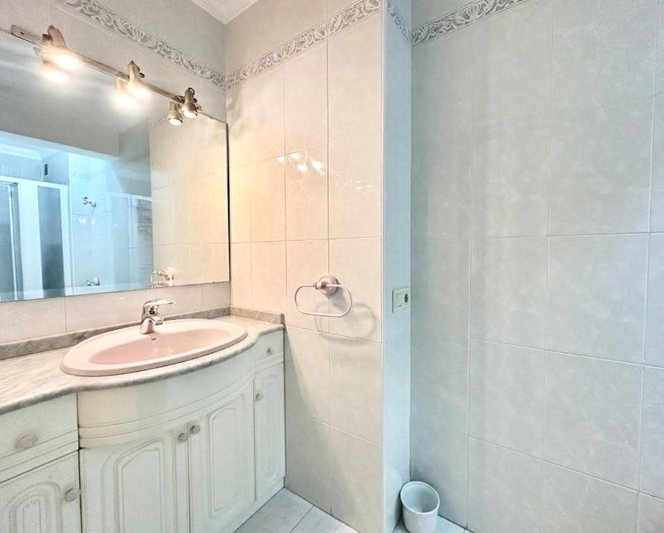 4 chambre Appartement à vendre à Malaga ville - 355 000 € (Ref: 9981313)