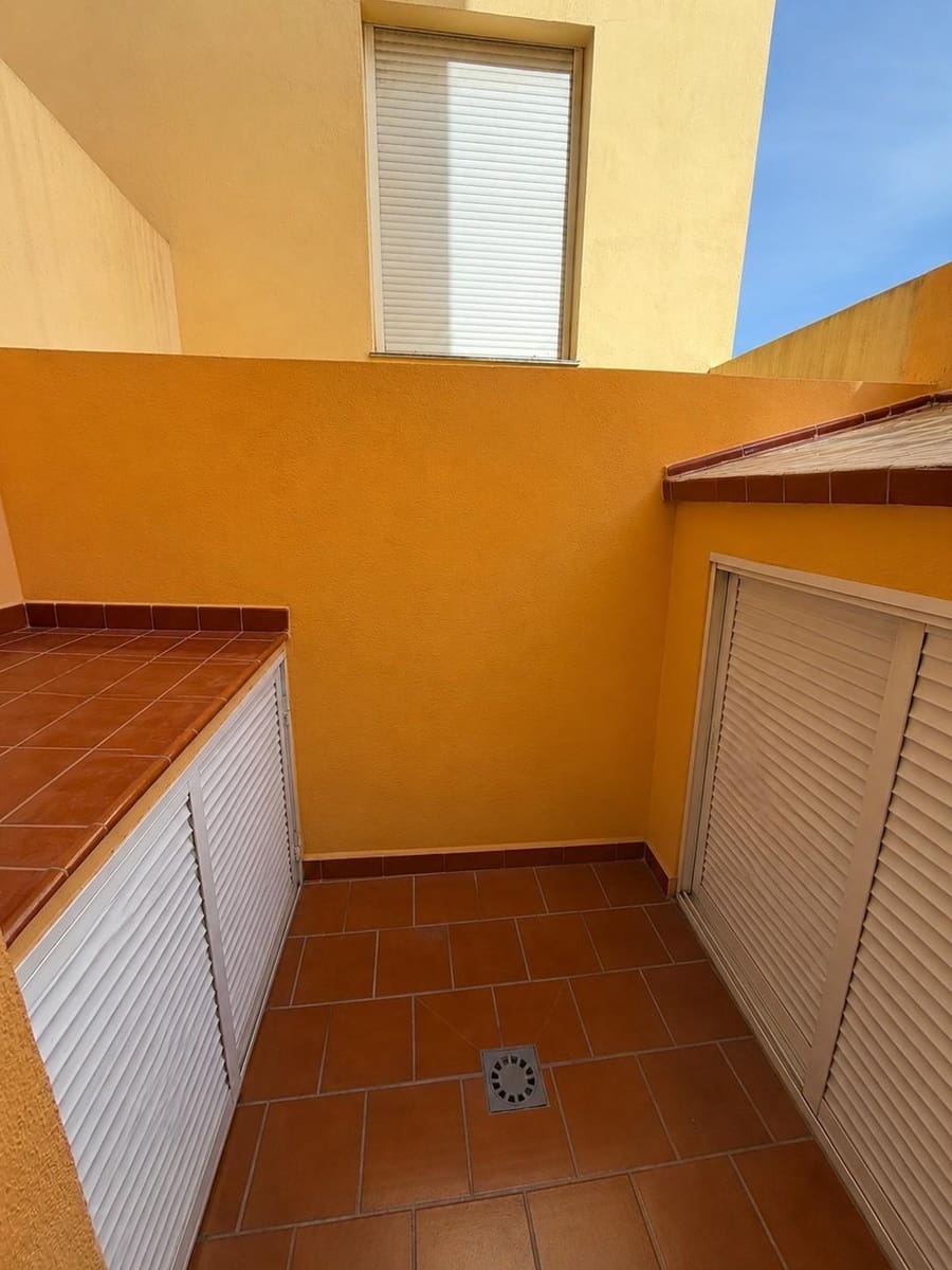 3 slaapkamer Flat te koop in Puerto de la Torre - € 240.000 (Ref: 9981314)