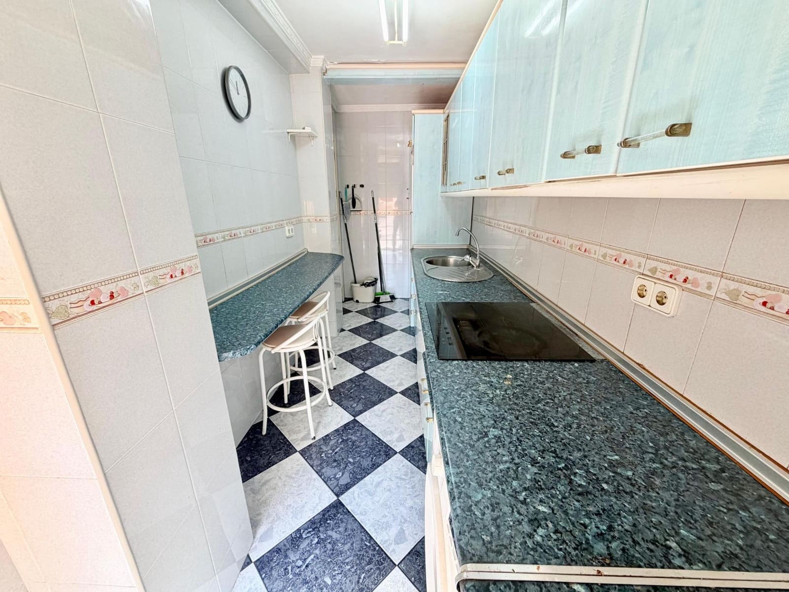 3 soveværelse Lejlighed til salg i Malaga by - € 255.000 (Ref: 9981316)