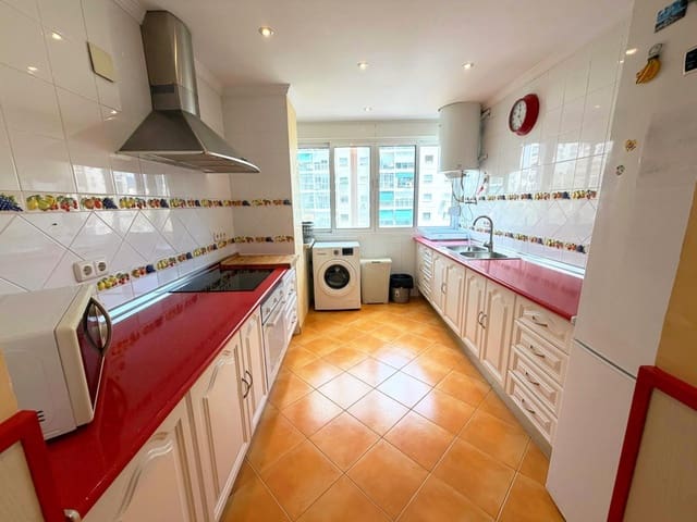 3 soverom Leilighet til salgs i Málaga by med garasje - € 370 800 (Ref: 9981317)