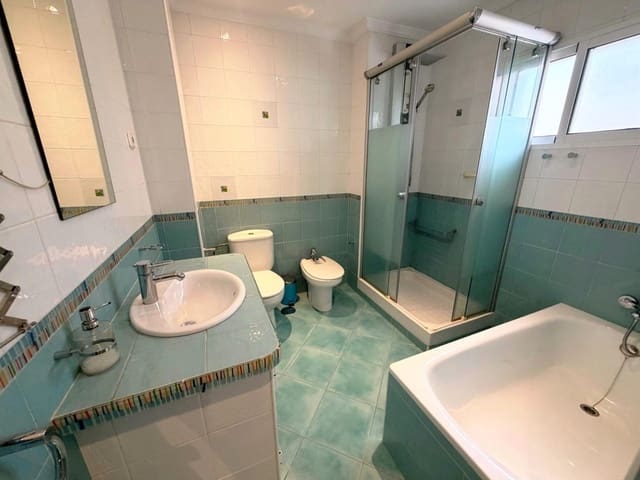 3 soverom Leilighet til salgs i Málaga by med garasje - € 370 800 (Ref: 9981317)
